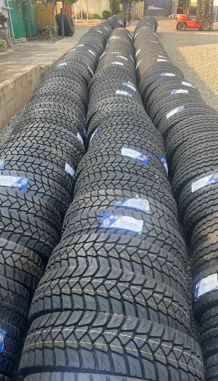 PNEUS 12r22.5 - NAJAH REF 005