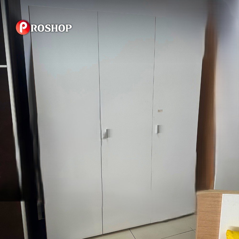 Guarda-fato de 3 PORTAS GF3P-020