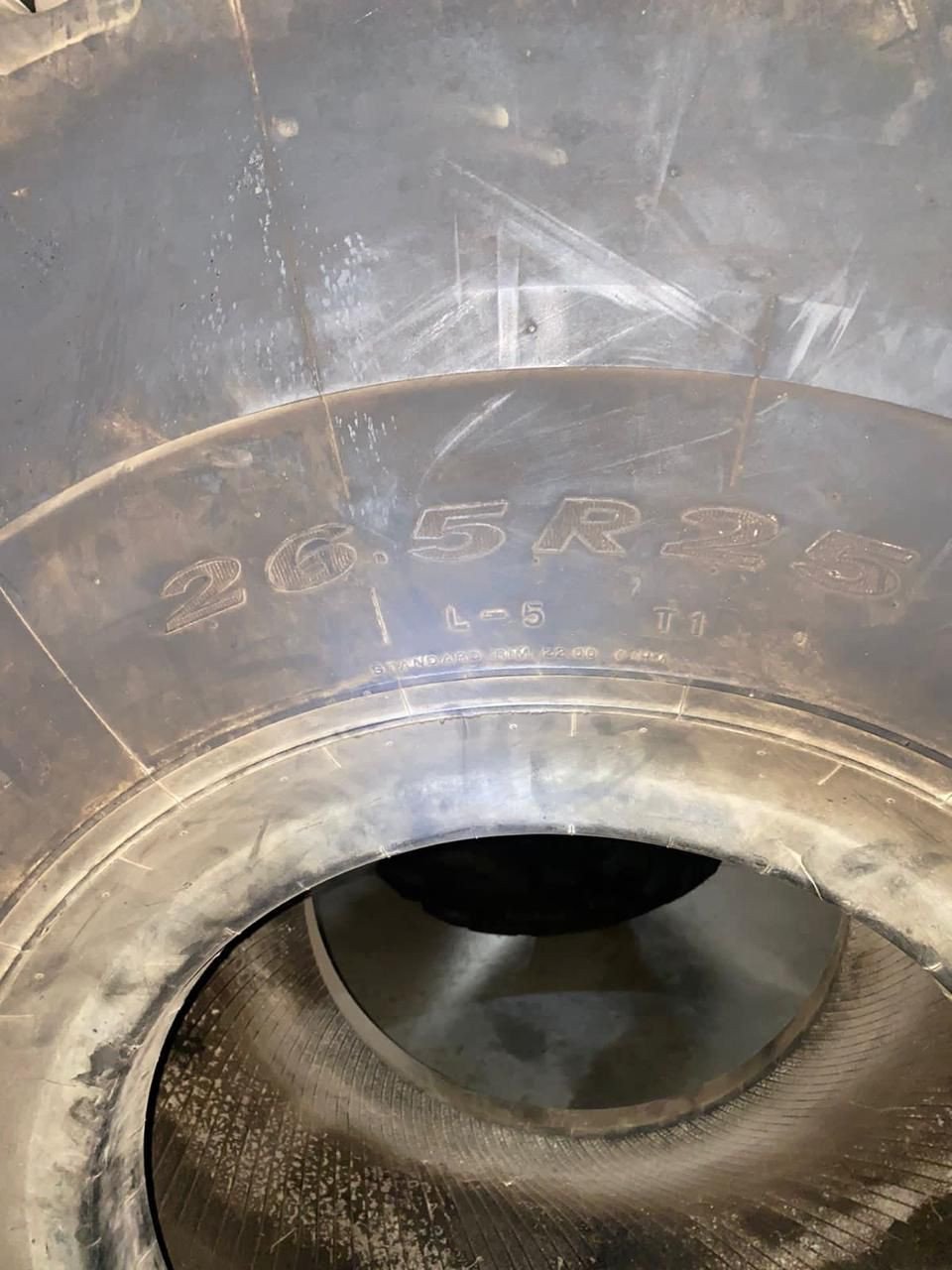 PNEUS 12r22.5-NAJAH REF005